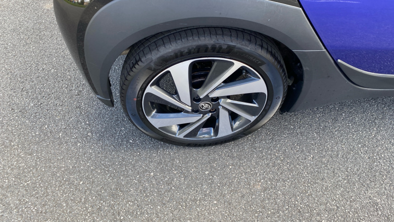 Toyota Aygo X 1.0 VVT-i Edge 5dr Auto Petrol Hatchback